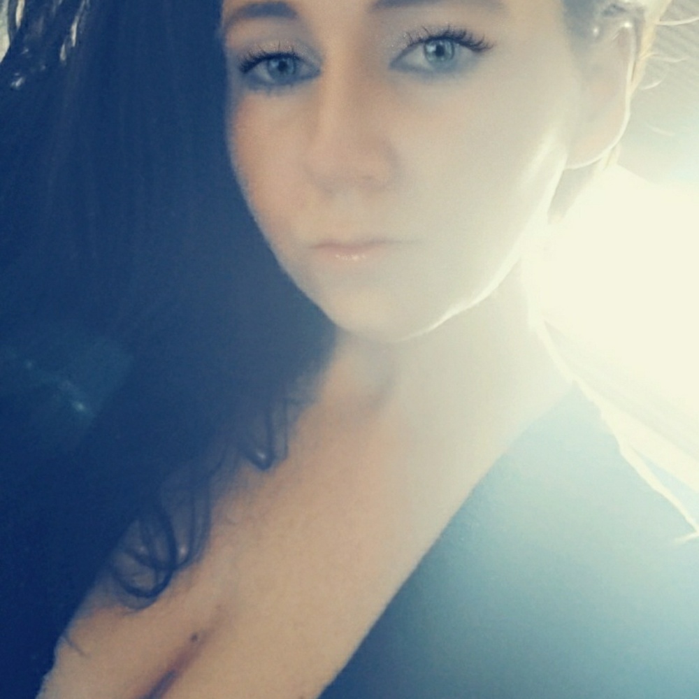 Meet your Posher, Alysia'marie